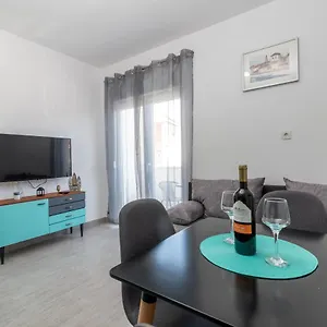https://apartmani-ante-sime.hotels-in-trogir.com