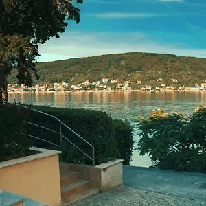 https://apartments-osljak.hotelinzadar.com